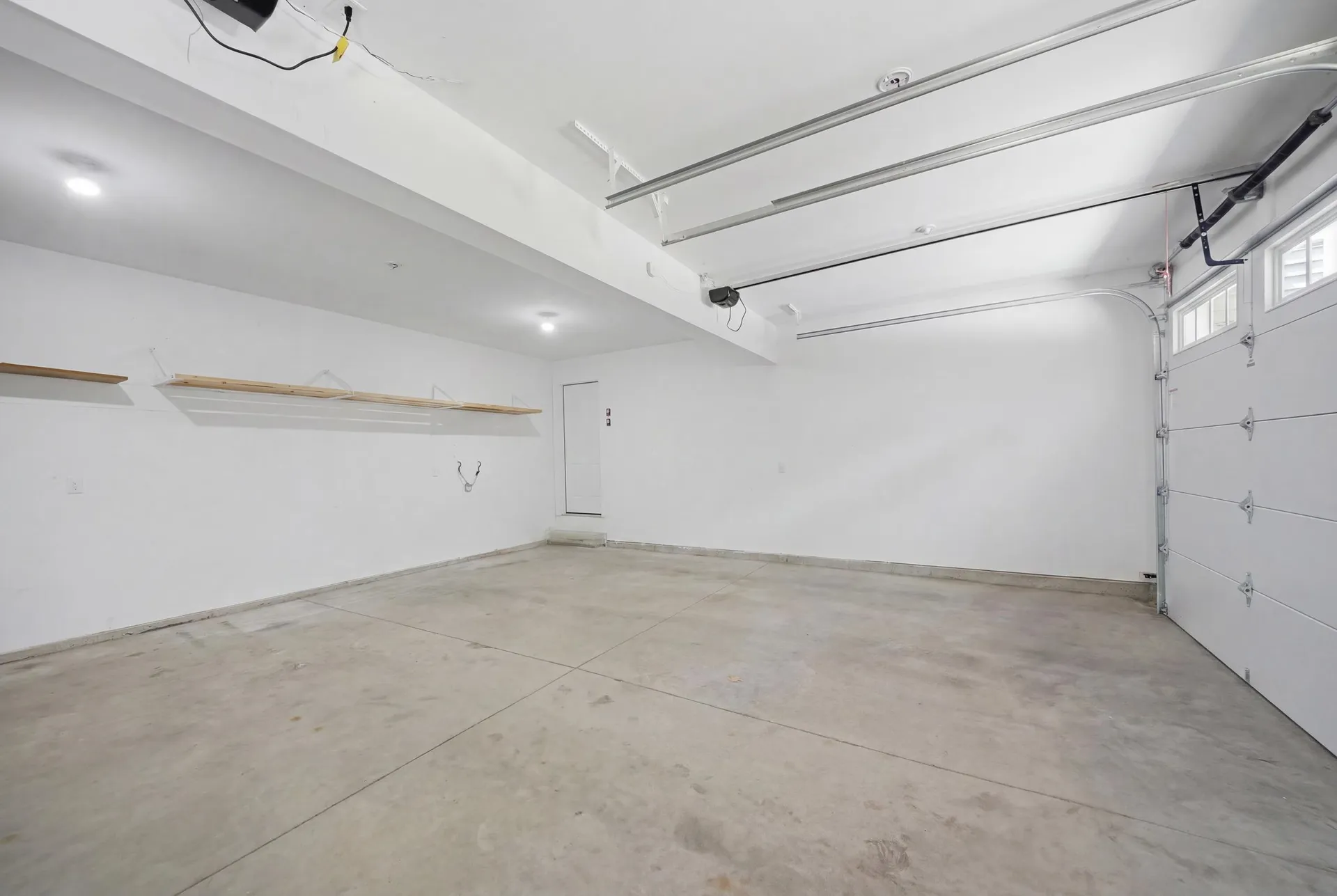 15 Newtown Plains Road Lee NH 03861