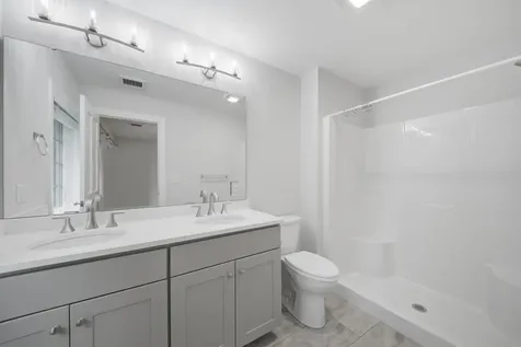 15 Newtown Plains Road Lee NH 03861