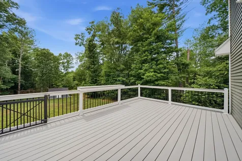 15 Newtown Plains Road Lee NH 03861
