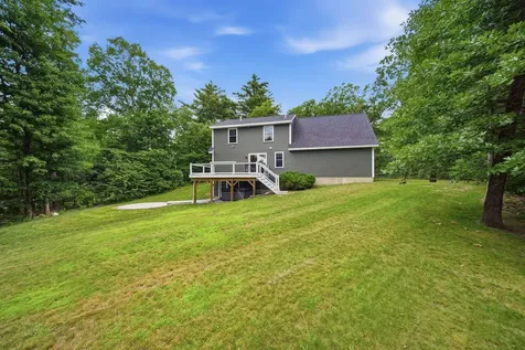 15 Newtown Plains Road Lee NH 03861