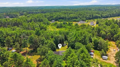 15 Newtown Plains Road Lee NH 03861