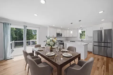 15 Newtown Plains Road Lee NH 03861