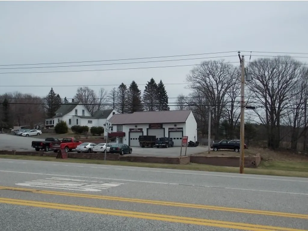 6 Farrarville Road Belmont NH 03220
