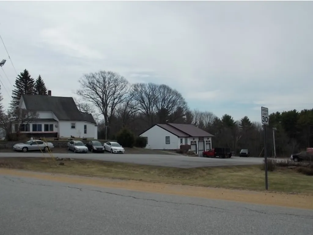 6 Farrarville Road Belmont NH 03220