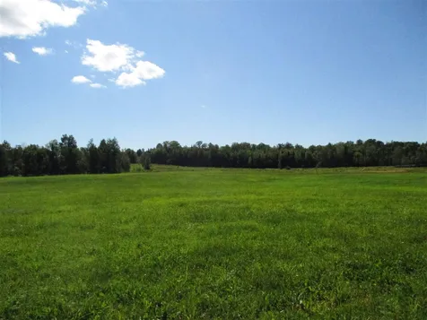 2178 Vt-105 E Troy VT 05859