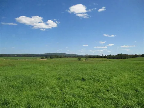 2178 Vt-105 E Troy VT 05859