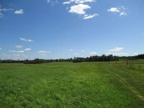 2178 Vt-105 E Troy VT 05859