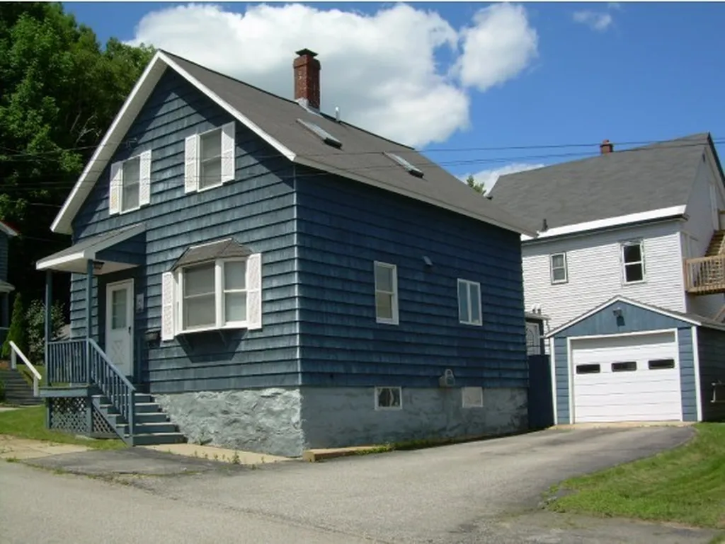 40 Abenaki Lane Berlin NH 03570