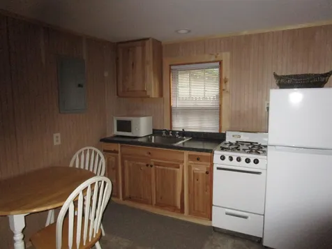 1291 Mayhew Turnpike Bridgewater NH 03222