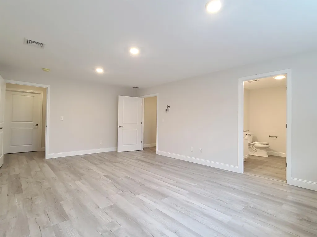 157 Ann Marie Lane Colchester VT 05446