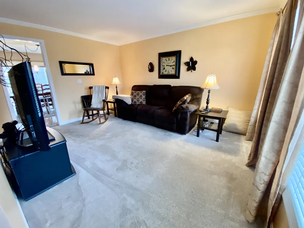 42 Ezras Way Dover NH 03820