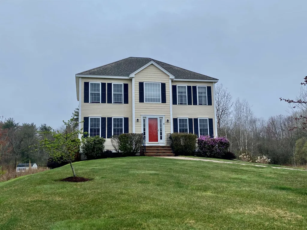 42 Ezras Way Dover NH 03820
