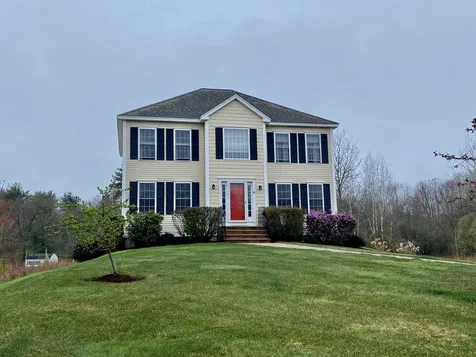 42 Ezras Way Dover NH 03820