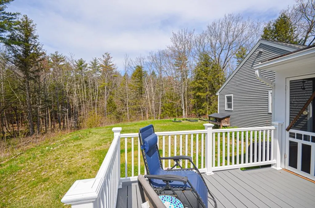 94 Buttonwood Drive Auburn NH 03032