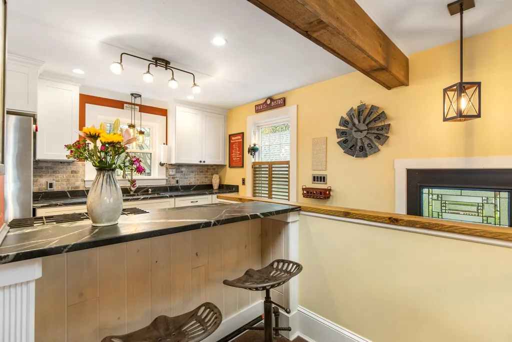 420 Sherburne Road Portsmouth NH 03801
