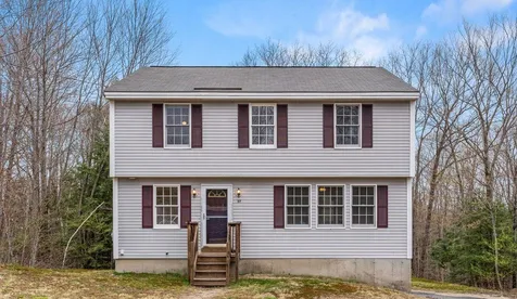 57 Lyndsey Lane Weare NH 03281