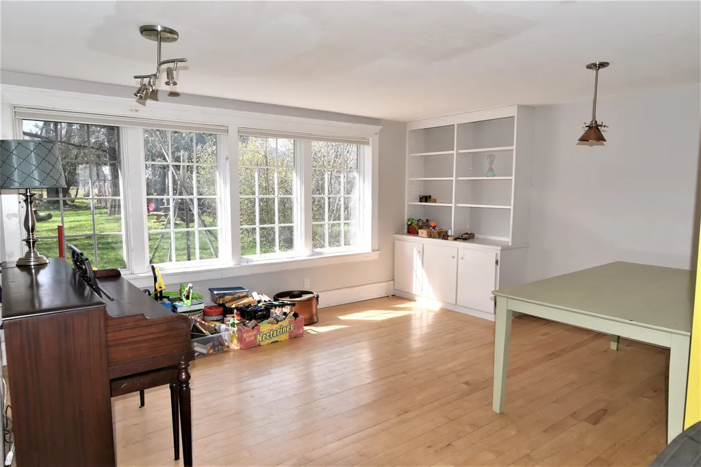 106 Bridge Street Huntington VT 05462