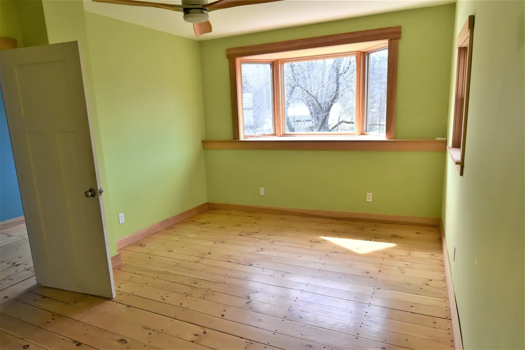 106 Bridge Street Huntington VT 05462