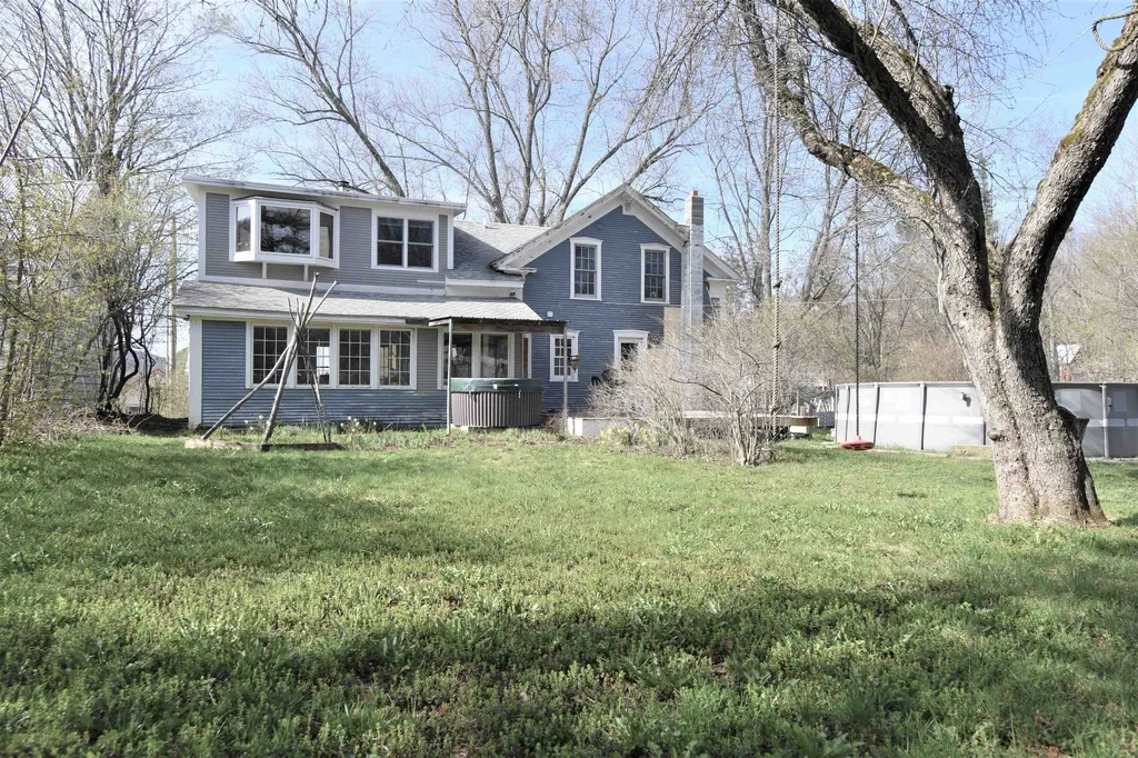 106 Bridge Street Huntington VT 05462