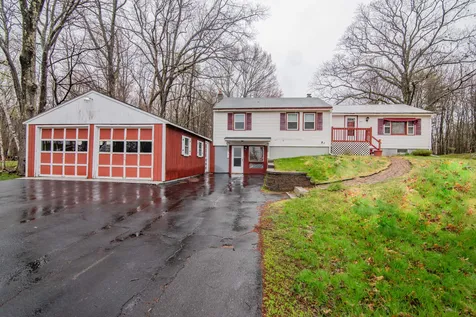 347 Hackett Hill Road Hooksett NH 03106