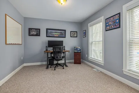 16 Emerson Road Durham NH 03824