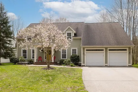 16 Emerson Road Durham NH 03824