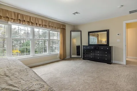 16 Emerson Road Durham NH 03824