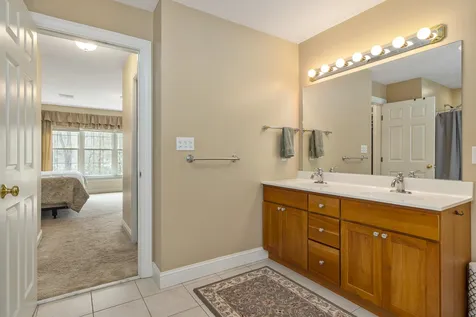 16 Emerson Road Durham NH 03824