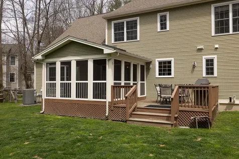 16 Emerson Road Durham NH 03824