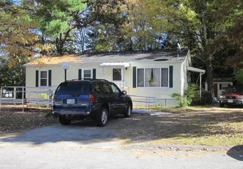 16 Gooseberry Circle Rochester NH 03867
