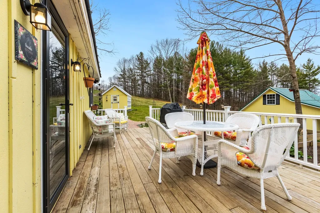 1580 Tenney Pond Road Newbury VT 05051