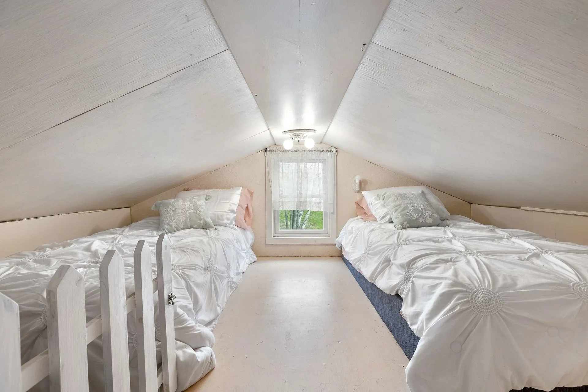 1580 Tenney Pond Road Newbury VT 05051
