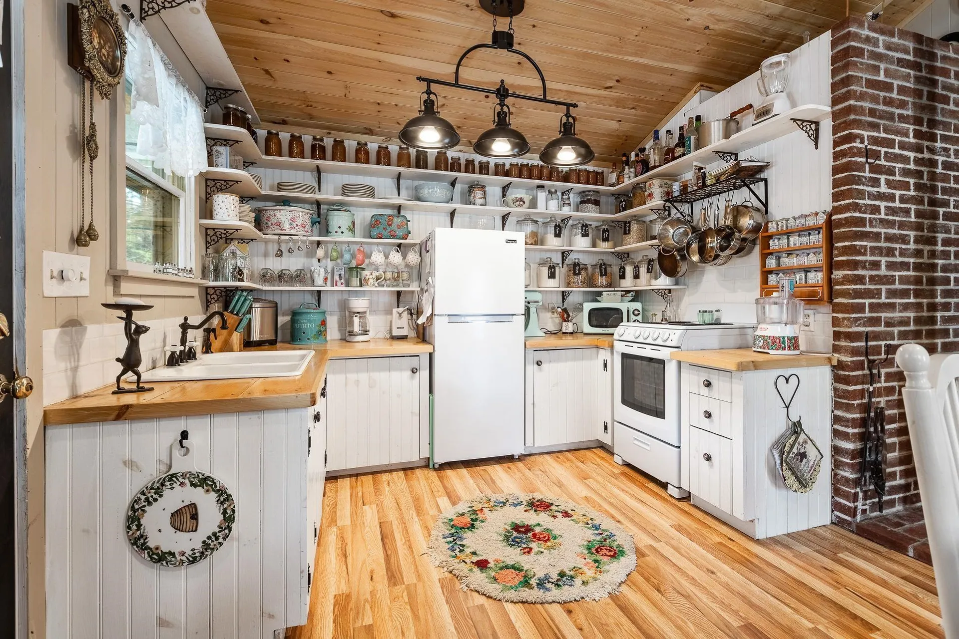 1580 Tenney Pond Road Newbury VT 05051