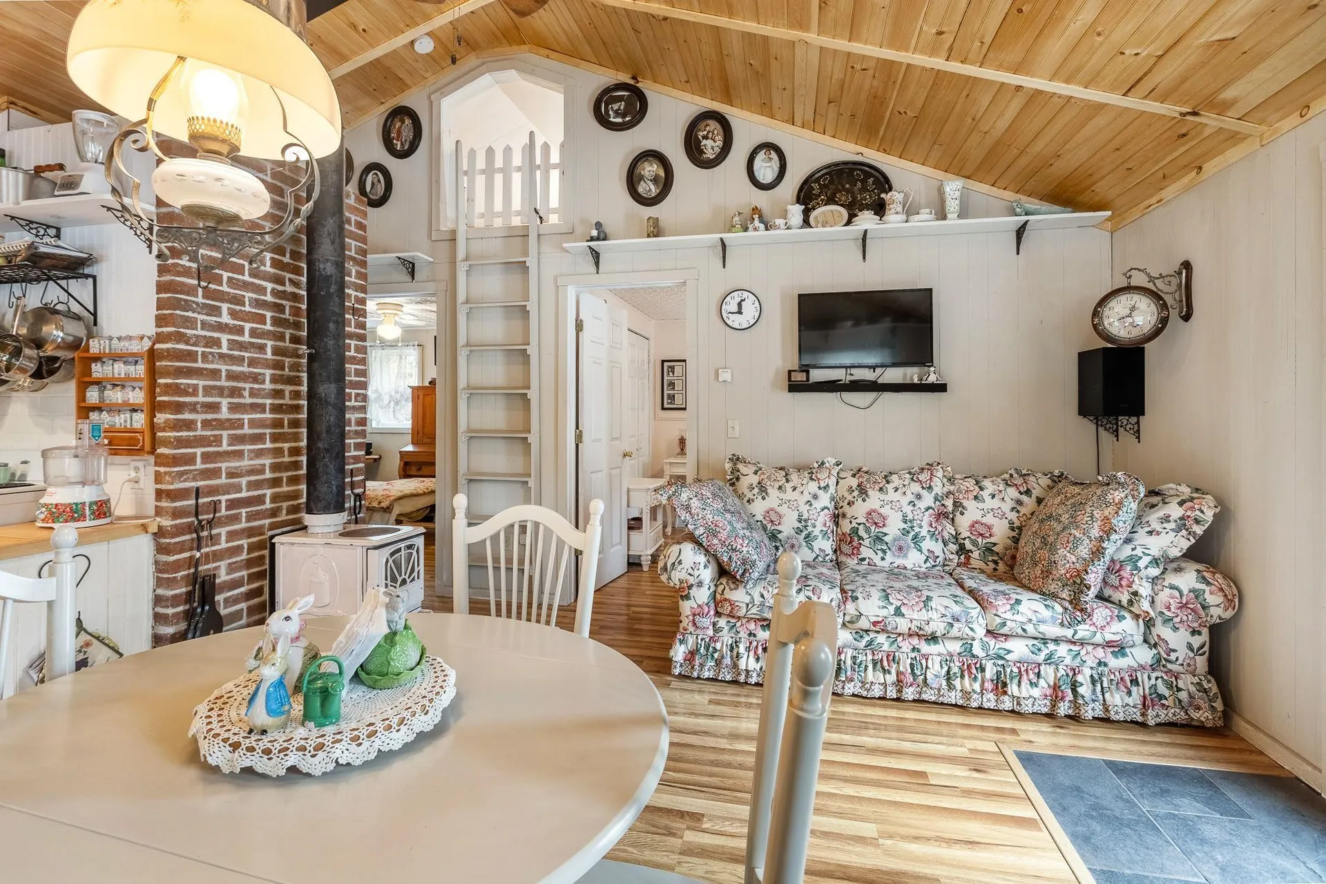 1580 Tenney Pond Road Newbury VT 05051