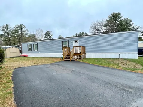26 Cedar Street Hinsdale NH 03451