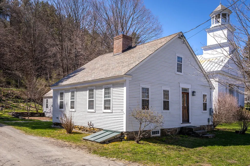 4896 South Road Woodstock VT 05071