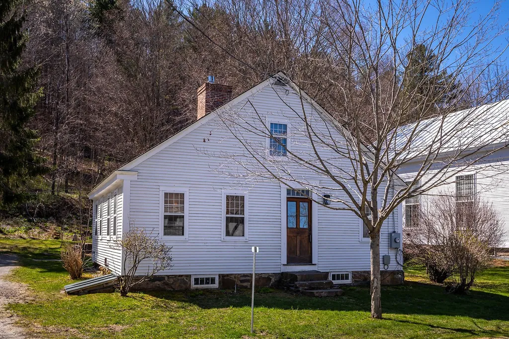 4896 South Road Woodstock VT 05071
