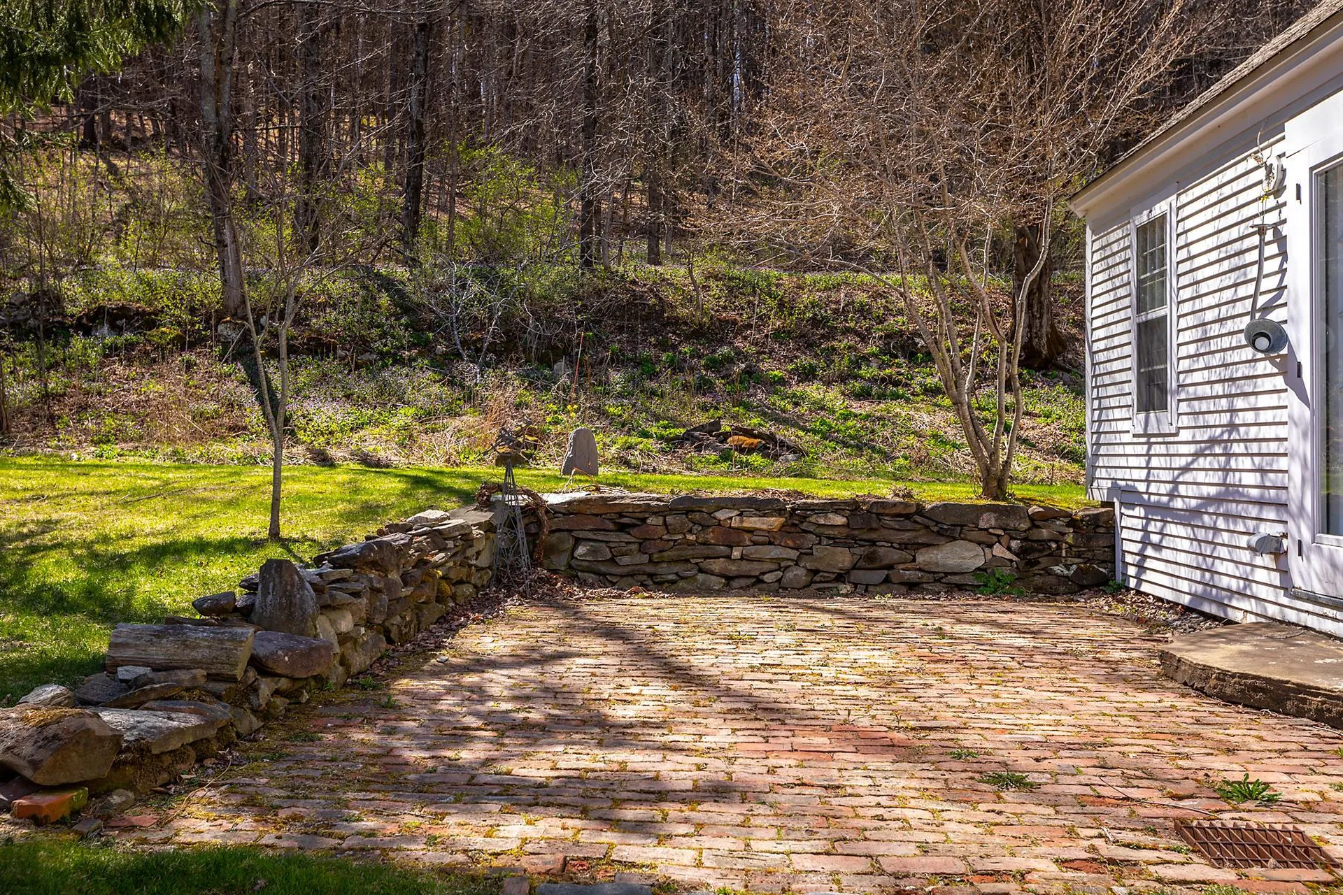 4896 South Road Woodstock VT 05071