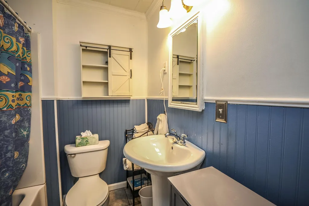 6 Alice Avenue Hooksett NH 03106