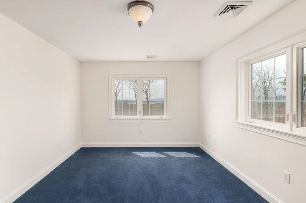 165 Ambrose Way Wolfeboro NH 03894