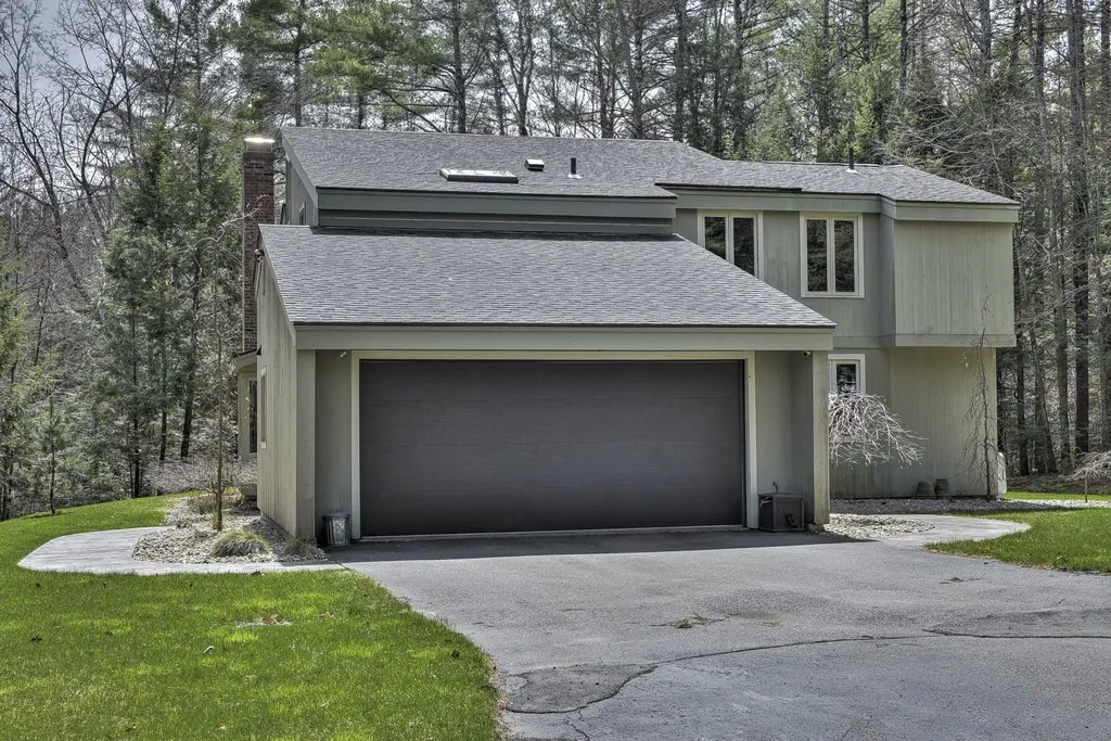 17 Acrebrook Road Keene NH 03431