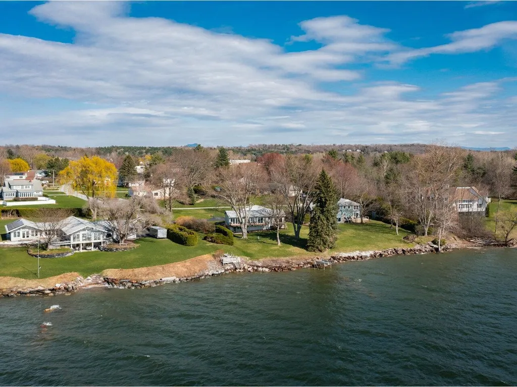 315 Champlain Drive Shelburne VT 05482