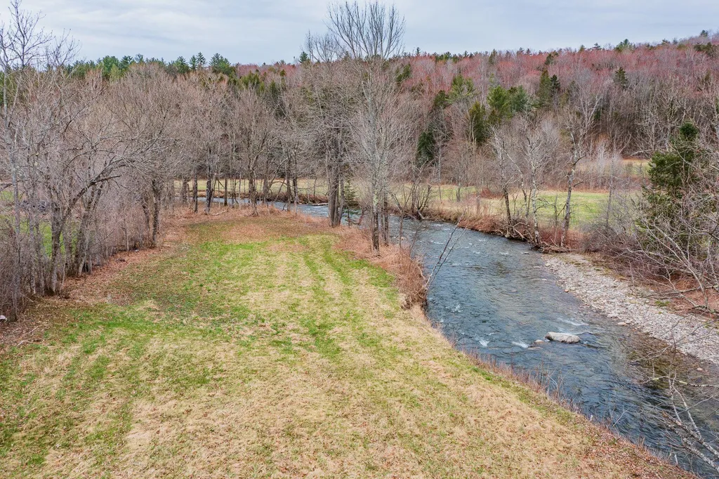 0 Vt Route 25 Topsham VT 05076