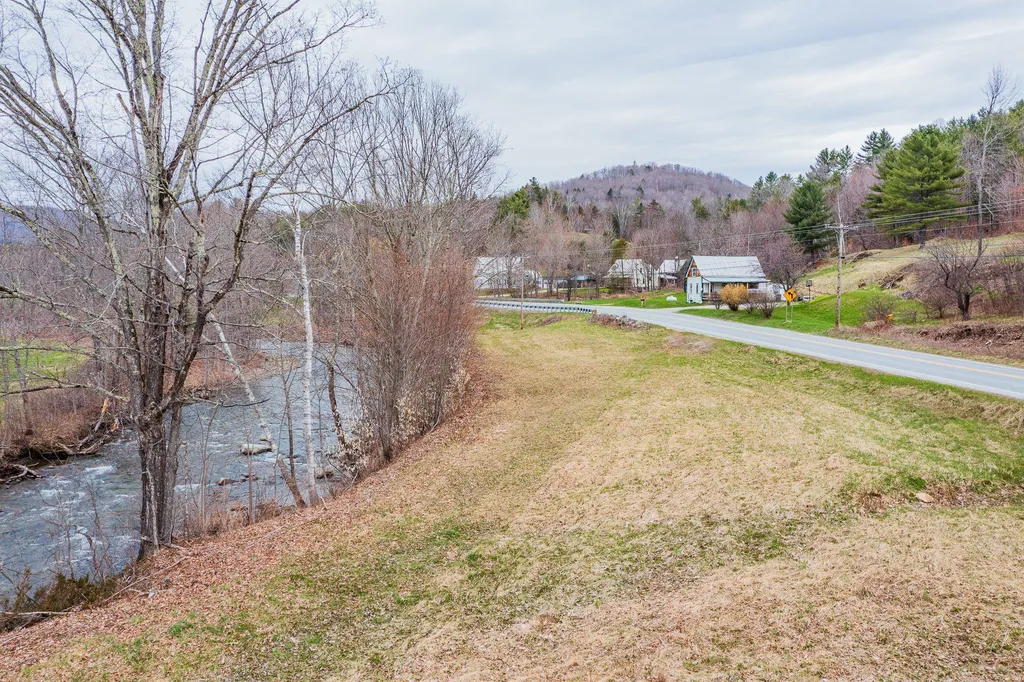 0 Vt Route 25 Topsham VT 05076