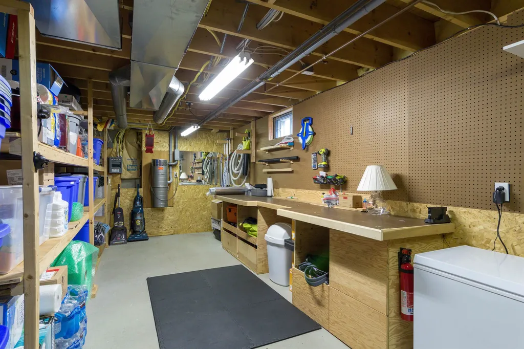 127 Edgewood Drive Colchester VT 05446