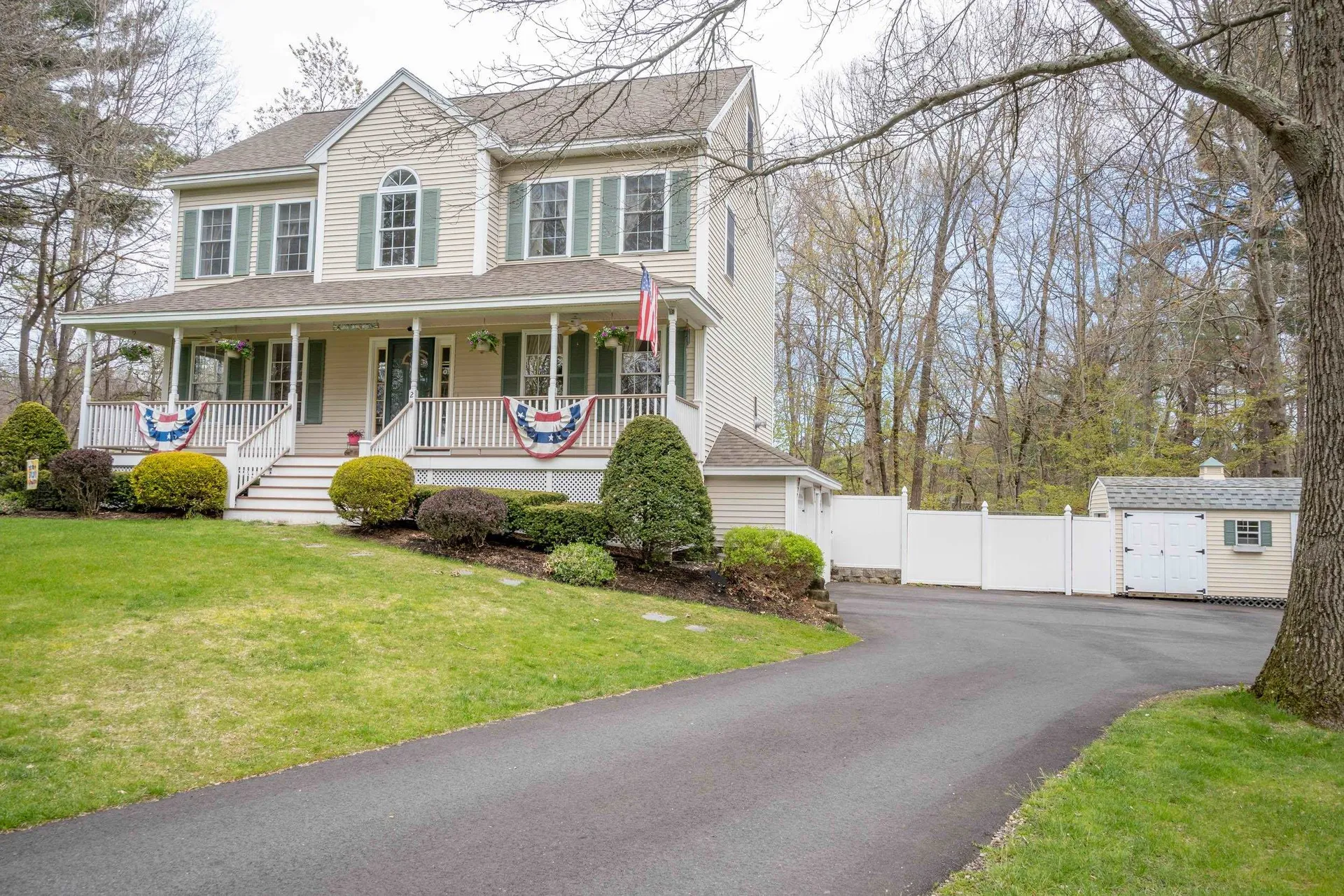 2 Tracey Lane Plaistow NH 03865