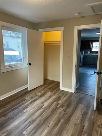 20 South Street Bristol VT 05443