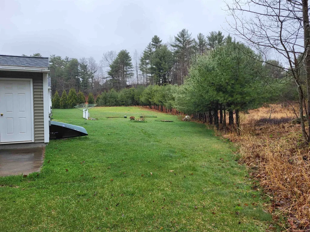 11&17 Edgewood Drive Belmont NH 03220