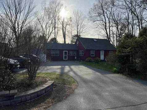 87 Linden Street Exeter NH 03833