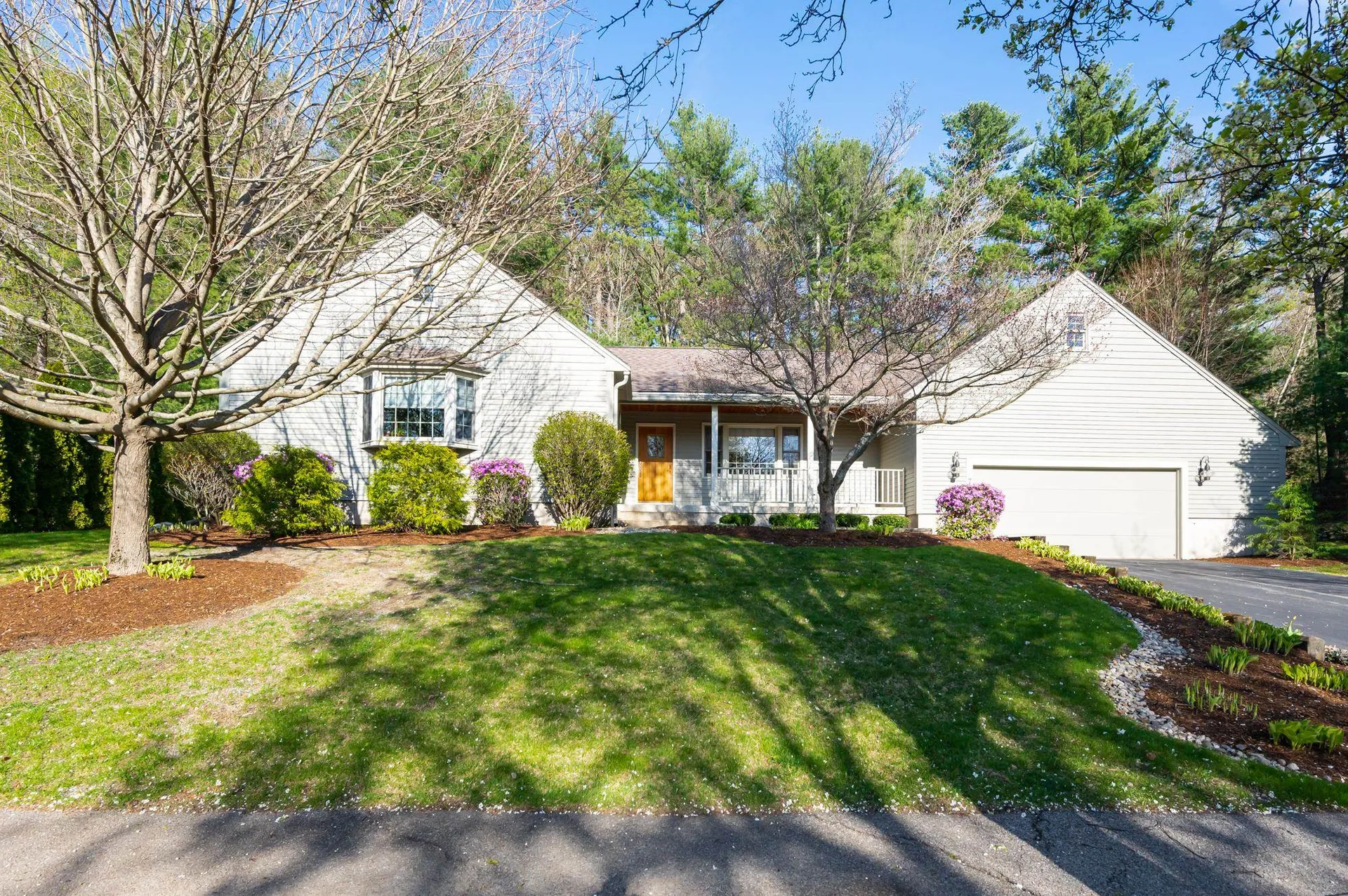 7 Indian Fern Drive Nashua NH 03062